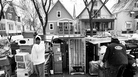 'Evicted' exhibit brings affordable housing crisis to Milwaukee