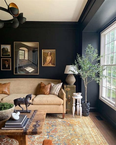 Black and Charcoal Wall Inspiration - Top Black Paint Colors - FHL ...