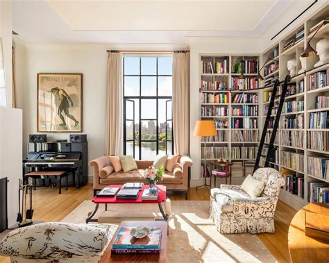 Bette Midler house: tour her Upper East Side apartment | Homes & Gardens