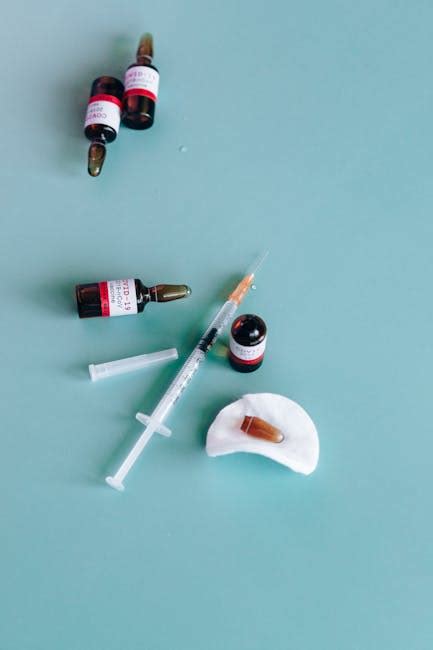 Close-up View Of Needle Of A Vaccine · Free Stock Photo