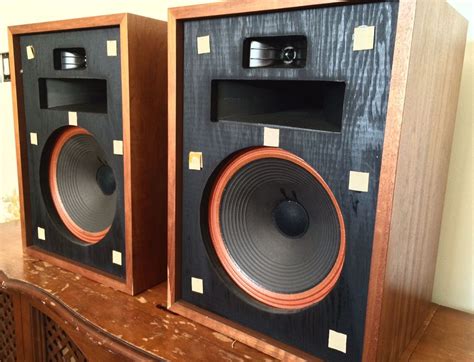 Vintage Original Klipsch Heresy Speakers (1972) For Sale - Canuck Audio Mart