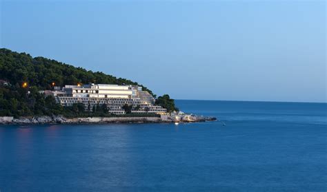 Hotel Dubrovnik Palace - luksuzni hotel na obali