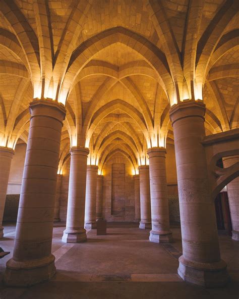 Conciergerie, Paris - A Fortress in the Heart of Paris (and a prison too!)