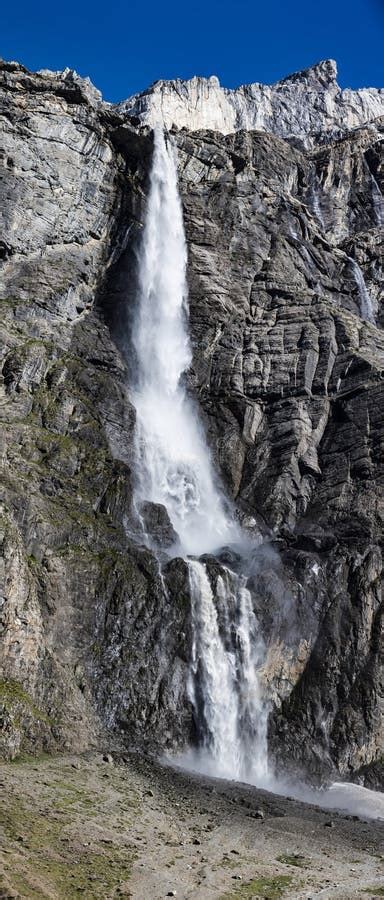 Waterfall at Cirque De Gavarnie in the Hautes-Pyrenees Stock Image - Image of beautiful, range ...