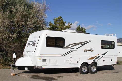 RV Review: Bigfoot RV's 25B25RQ Travel Trailer – made for cold weather ...