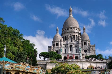 La Ville Lumière: An Essential Travel Guide to Paris - Exploring Kiwis