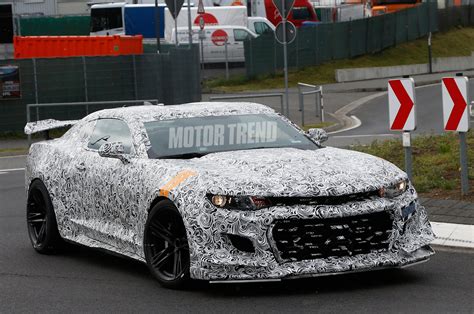 Watch a Camaro Z/28 Test Mule Smack Into a Guardrail at the 'Ring