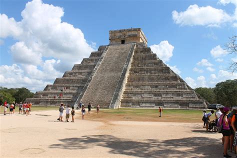 Estas son las pirámides Mayas que tienes que ver en México.