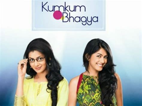 Mrunal Thakur Aka Bulbul Visits Kumkum Bhagya Sets - Filmibeat