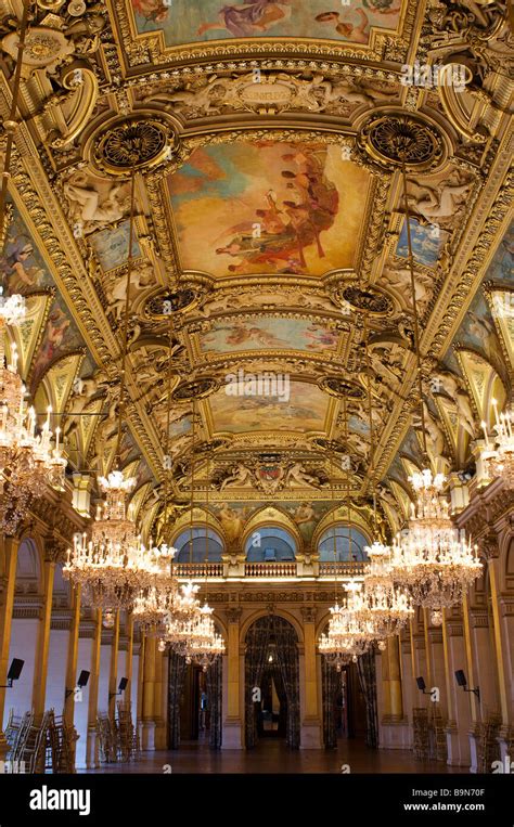 Hotel de ville paris interior hi-res stock photography and images - Alamy