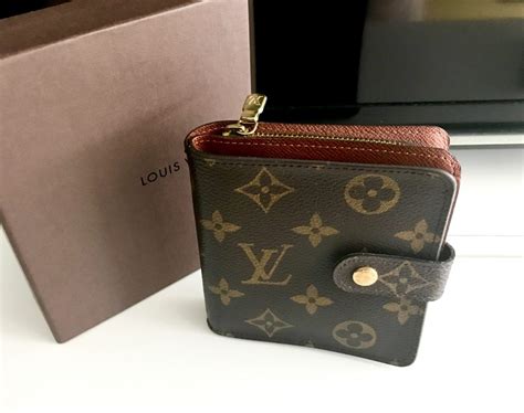 Louis Vuitton Monogram Compact Zip Bifold Wallet