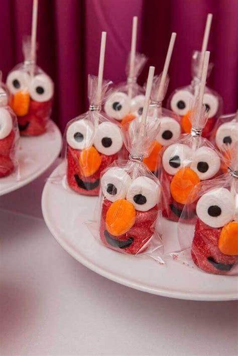 21 Fabulous Elmo Birthday Party Ideas - Spaceships and Laser Beams