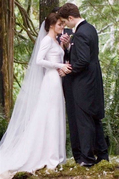 Amazing Kristen Stewart Twilight Wedding Dress of all time The ultimate ...