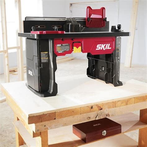 SKIL 15 Amps Adjustable Mdf Router Table in the Router Tables ...