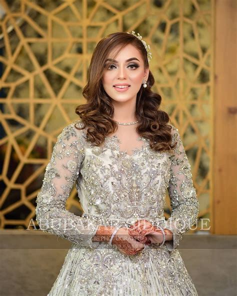 Gorgeous Maryam Noor At Her Sisters Wedding Event | Reviewit.pk