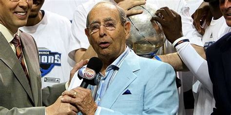 Richard DeVos - Net Worth June 2024, Salary, Age, Siblings, Bio, Family ...