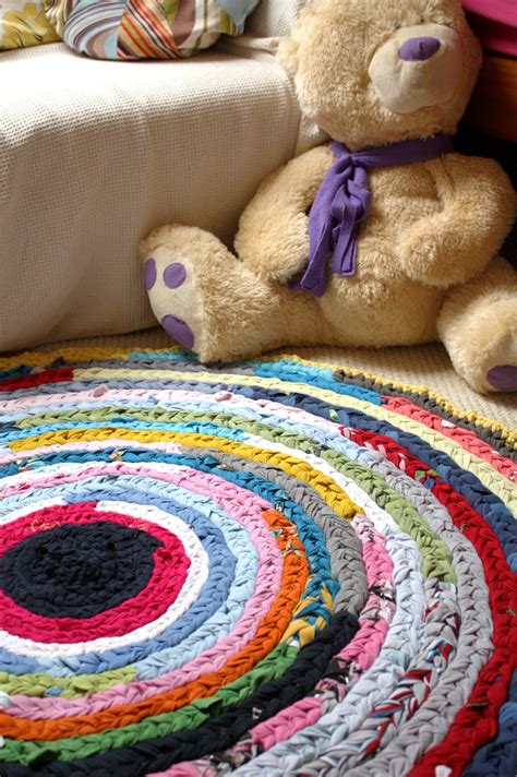 Plaited Rag Rug – Sewing Projects | BurdaStyle.com