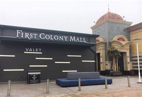 First Colony Mall - Sugar Land, TX - Benchmark Contract Furniture