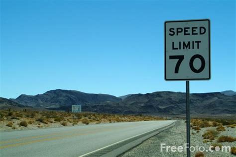 Speed Limit 70 Sign, Route 95, Nevada, USA pictures, free use image, 1216-07-33 by FreeFoto.com