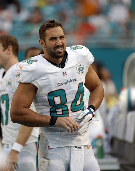 Dolphins restructure TE Jordan Cameron's contract - Sun Sentinel