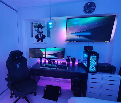 Video game bedroom setup ideas | Small gaming room ideas, Small game rooms, Gaming room setup