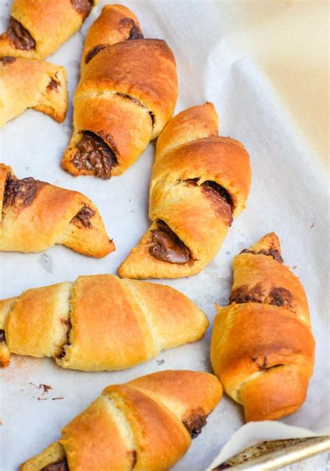 Nutella Crescent Rolls - The Quicker Kitchen