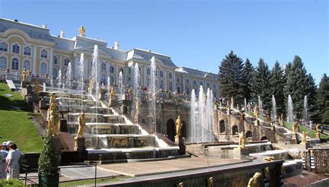 Peterhof Palace, St. Petersburg, Russia | Peterhof Palace photos and ...