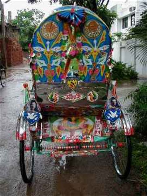 Dhaka: Rickshaw Art - Dhaka