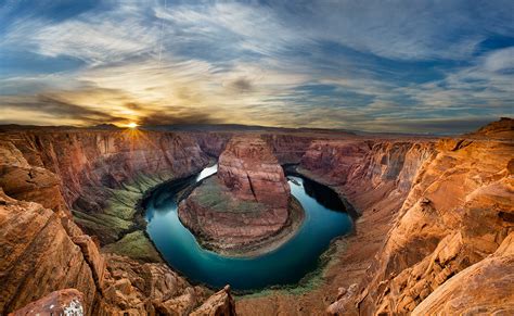 Horseshoe Bend Sunset Flare - Lewis Carlyle Photography