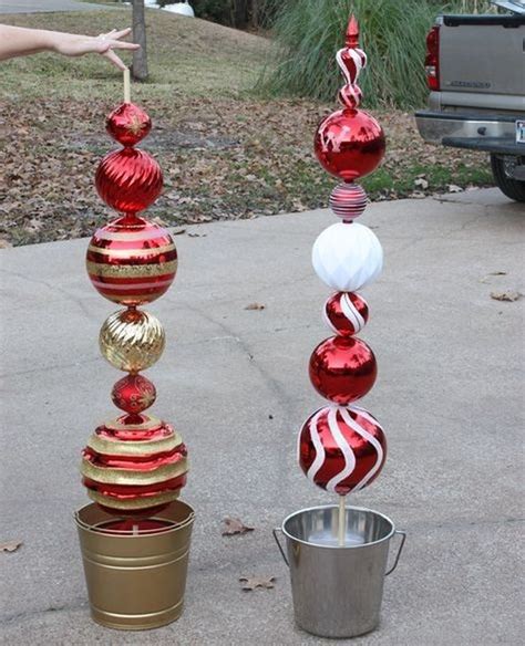 40 Cheap and Easy DIY Outdoor Christmas Decor to Complete Your Home Decorations … | Christmas ...