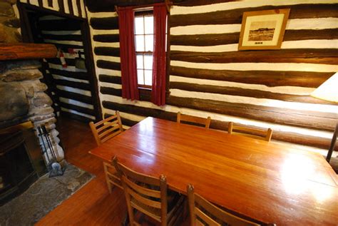 CCC built cabins at Douthat State Park cabin 8 dining tabl… | Flickr