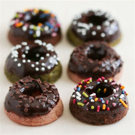 Cute Mini Japanese Donuts RecipeApplePins.com