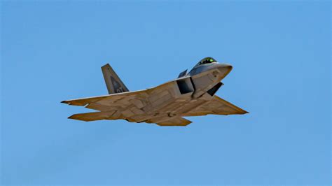 F-22 Raptor Vs. Chengdu J-20: Which Has Superior Stealth?
