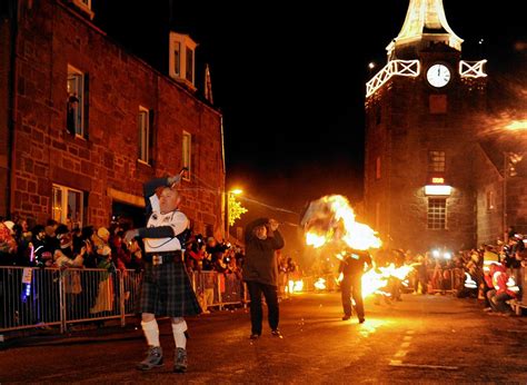 Hogmanay: The Stonehaven Fireballs | Press and Journal