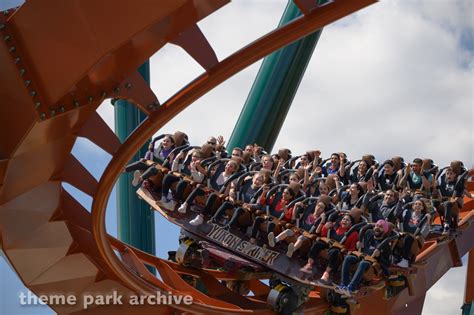 Yukon Striker Opening Weekend | Theme Park Archive