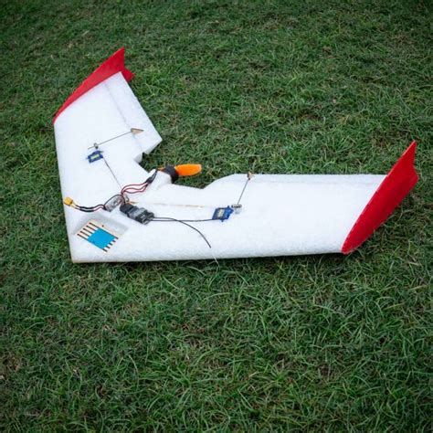 Micro Bee (600MM) FPV Flying Wing - TuffBirds - Super Tough Wings & Planes - Vortex-RC