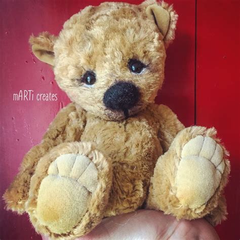 Artist Teddy Bear | Cute teddy bears, Bear, Teddy