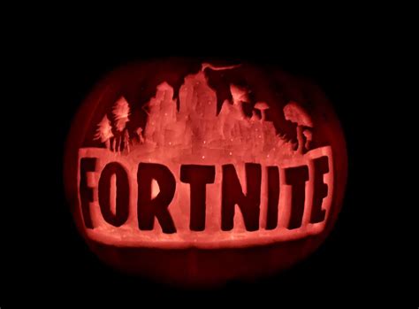 Fortnite jack-o-lantern pumpkin | Pumpkin decorating, Pumpkin carving ...