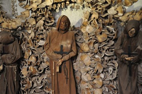 Bizarre Ancient Capuchin Crypt 'Decorated' With The Bones Of 4,000 Monks | MessageToEagle.com