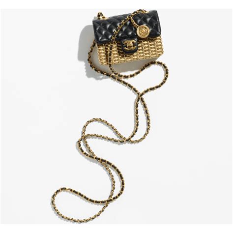 Chanel Cruise 2023 Seasonal Bag Collection | Bragmybag