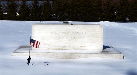 Franklin D Roosevelt grave - Springwood Estate - Hyde Park… | Flickr