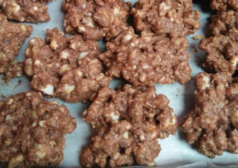 Resep Kue beng beng kacang cokelat oleh Ambar Chynumbl - Cookpad