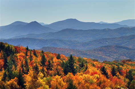 10 Best Places to Experience Fall in Virginia - Southern Trippers