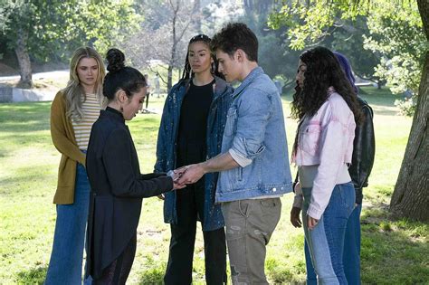 Marvel Runaways Season 4: Release Date, Cast, Plot And All Latest News ...