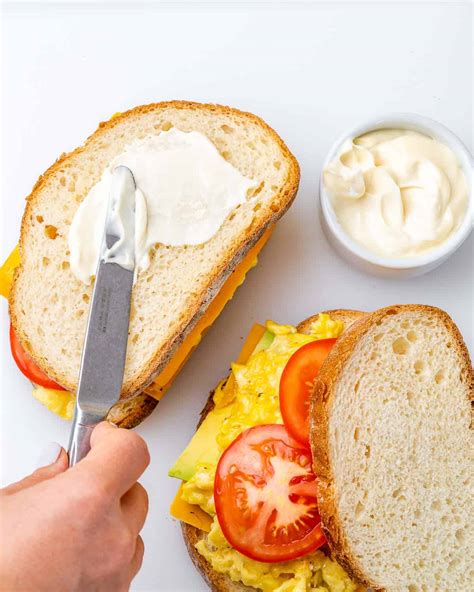 Easy Breakfast Egg Sandwich - Healthy Fitness Meals