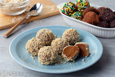 No-Bake Graham Balls Recipe | Create with NESTLÉ®