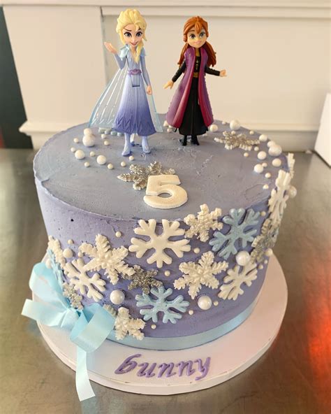 Frozen Cake