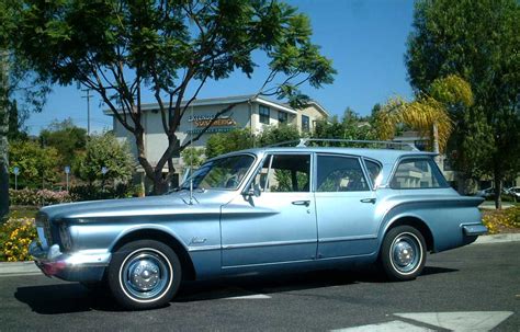 1960 Plymouth Valiant - Information and photos - MOMENTcar