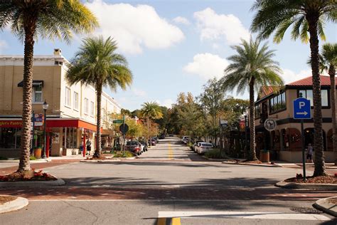 Mount Dora, Florida: Someplace Special - Lennar Resource Center