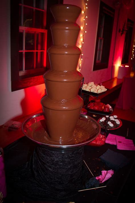 Chocolate Fountain in 2020 | Chocolate, Chocolate fountains, Hot chocolate